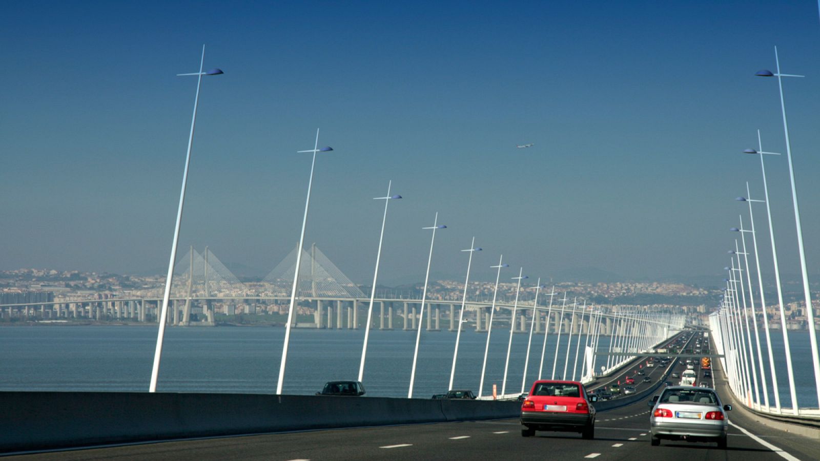 Puente Vasco de Gama, en Lisboa (Portugal)