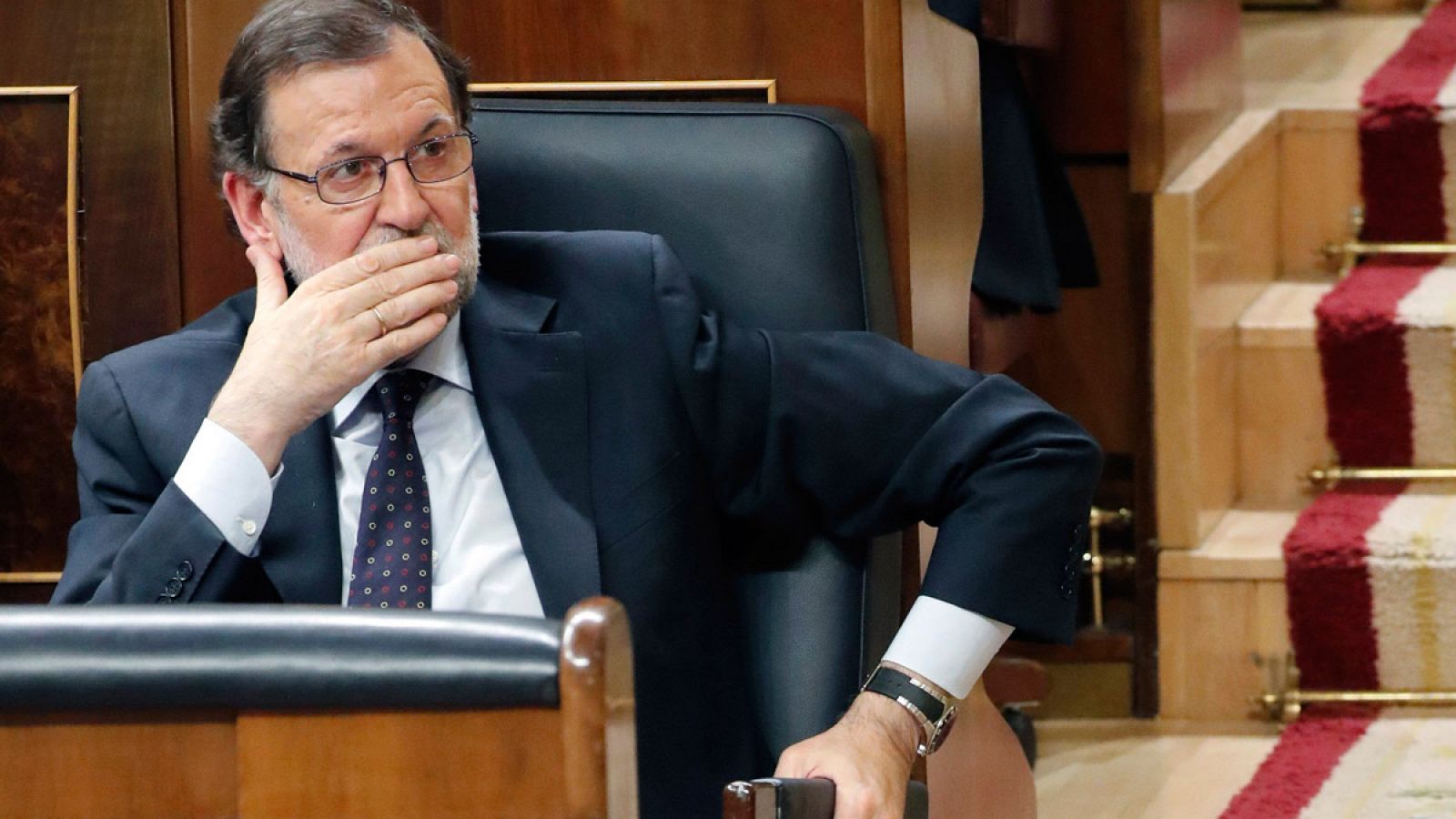 El presidente del Gobierno en funciones, Mariano Rajoy, sentado en el hemiciclo del Congreso