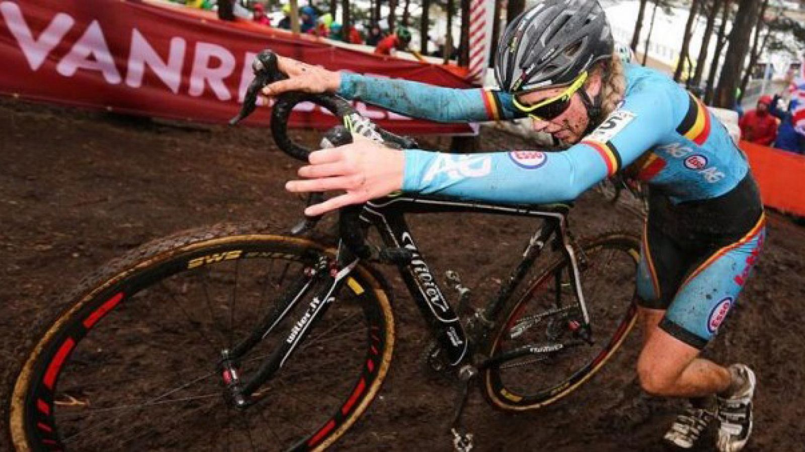 Femke Van den Driessche, en el Mundial de ciclocross.