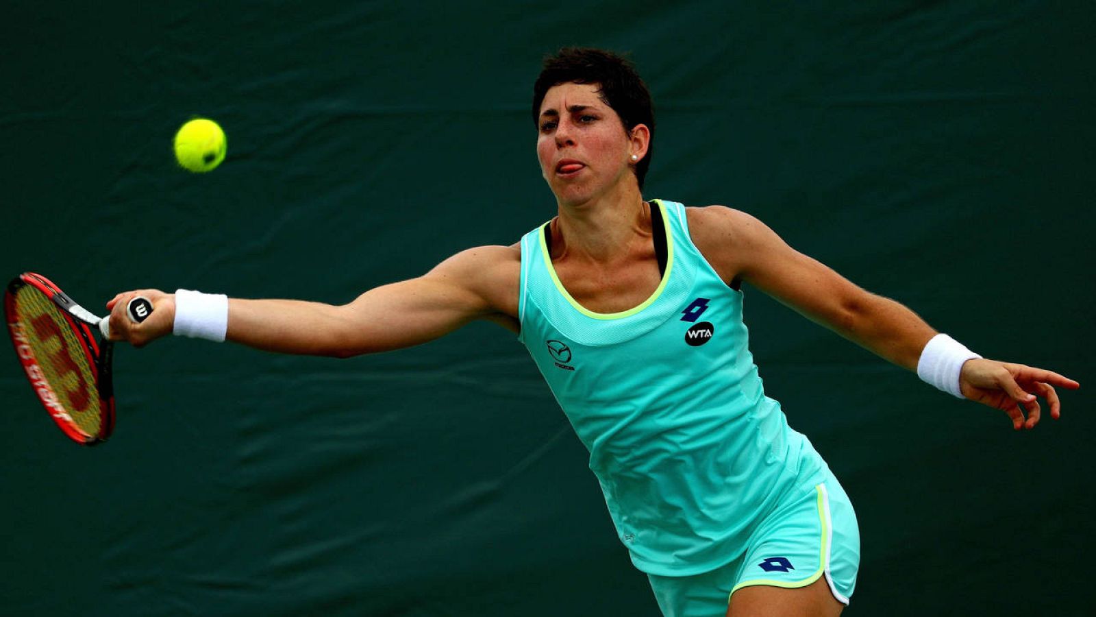 Carla Suárez se sale del 'Top 10' tras su tropiezo  en Miami 