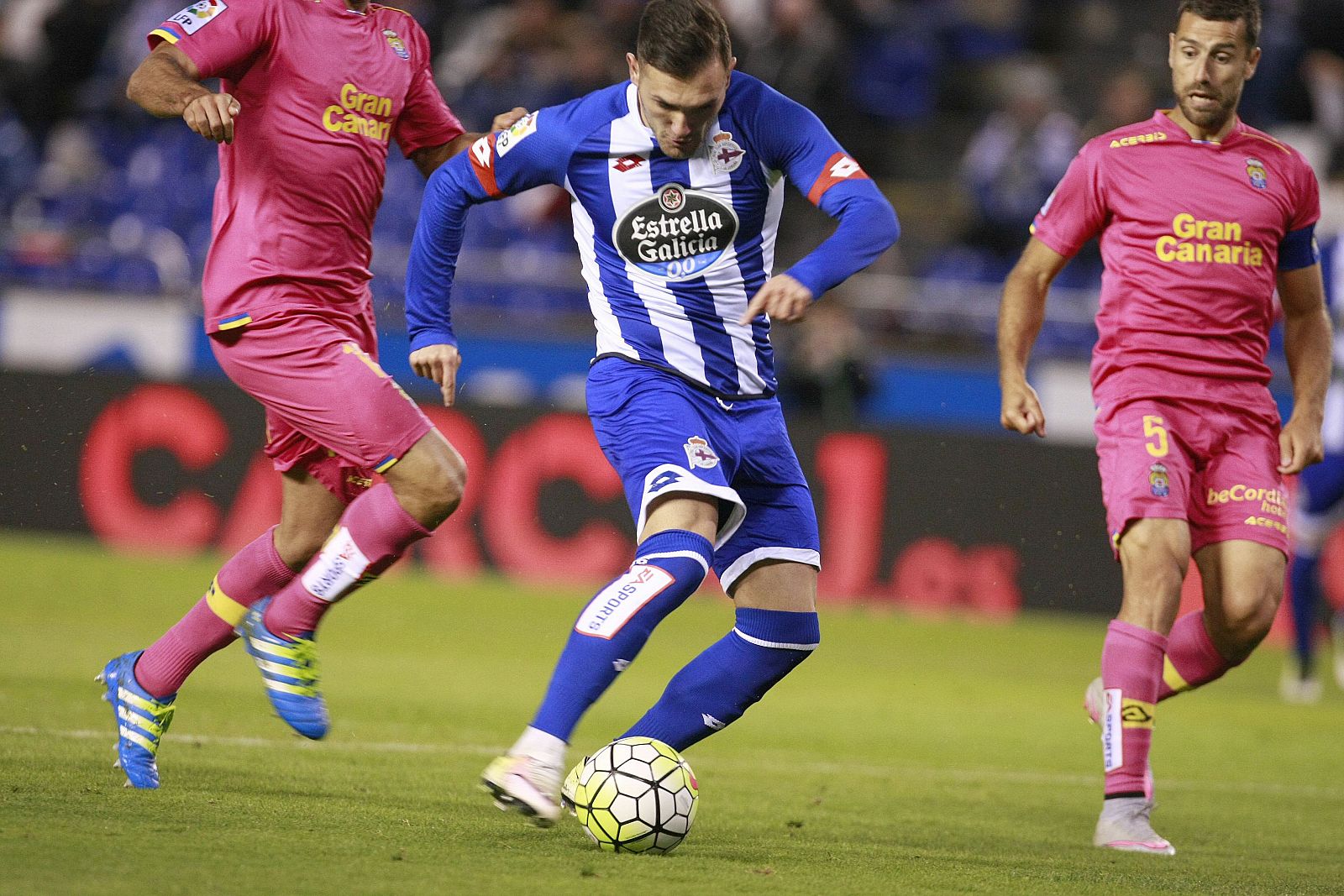 El Deportivo ha perdido en casa ante Las Palmas.