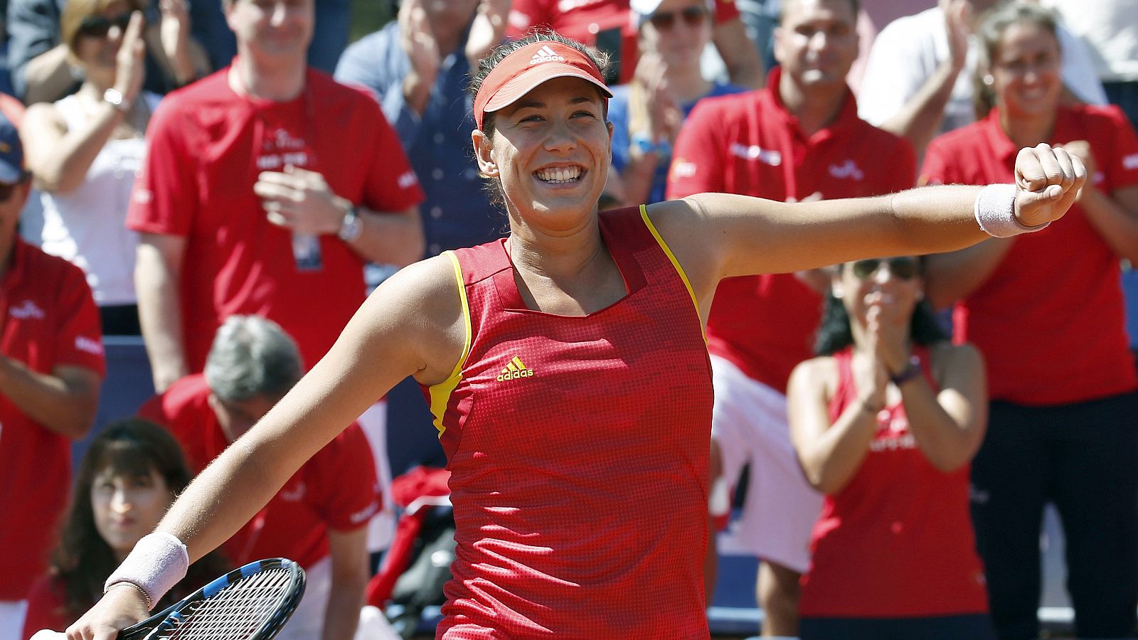 Garbiñe Muguruza logra el tercer punto ante Italia en la Copa Federación