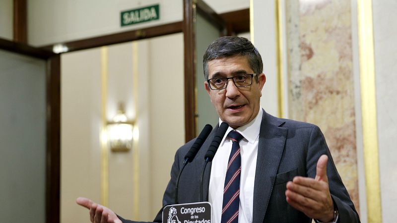 El presidente del Congreso, Patxi López, en rueda de prensa tras la reunión de la Junta de Portavoces en el Congreso