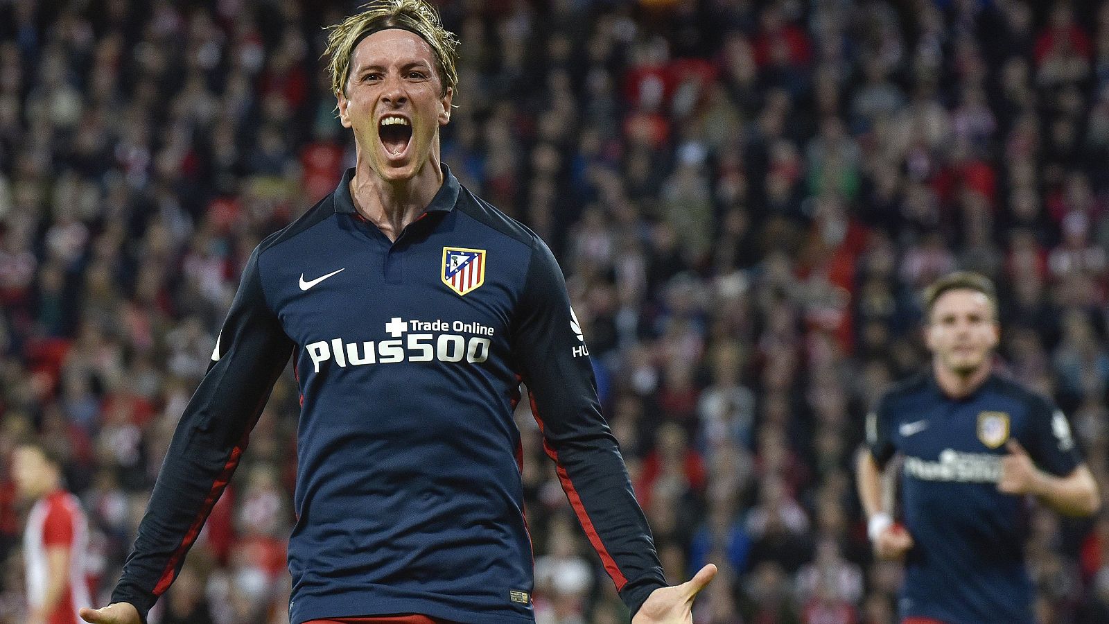Fernando Torres celebra su gol ante el Athletic