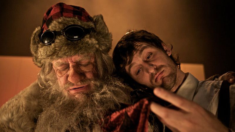 Pedro Casablanc y Raúl Arévalo en el montaje 'Falstaff' (2011)