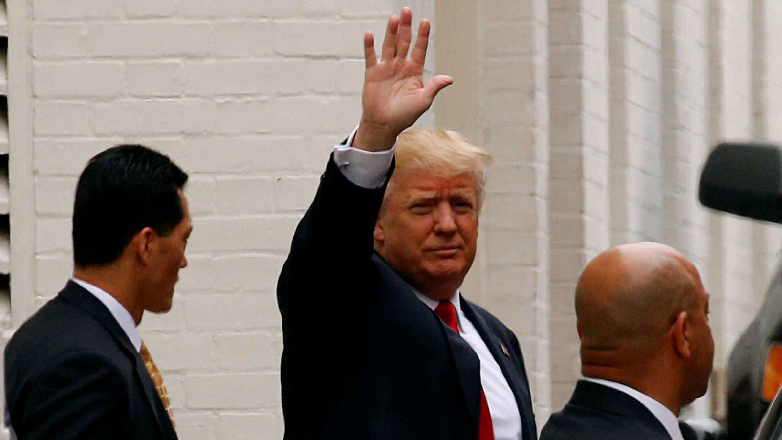 El candidato a la nomniación republicana donald Trump a su llegada al Consejo Nacional Republicano en Washington
