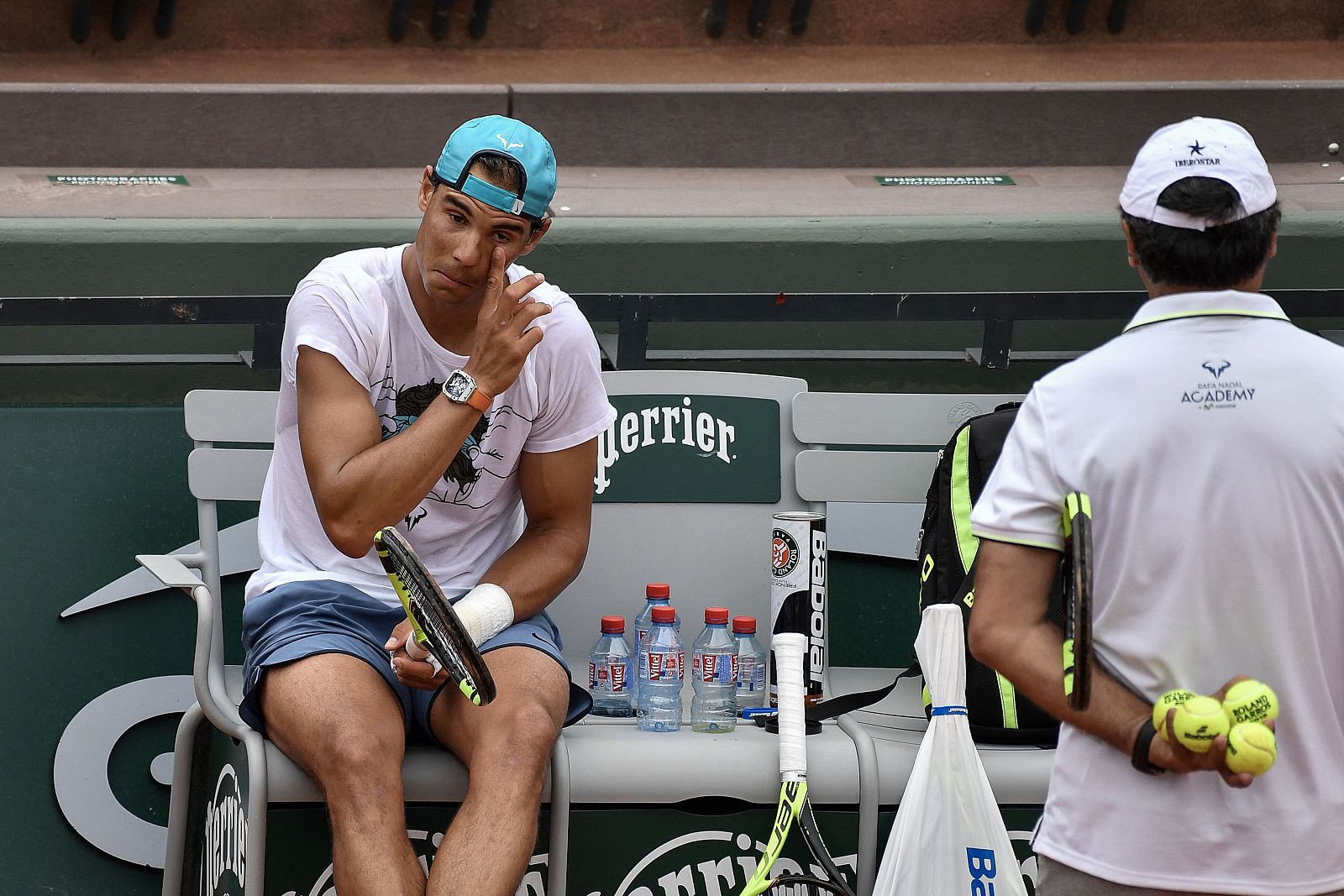 Nadal se entrena en Roland Garros este viernes.