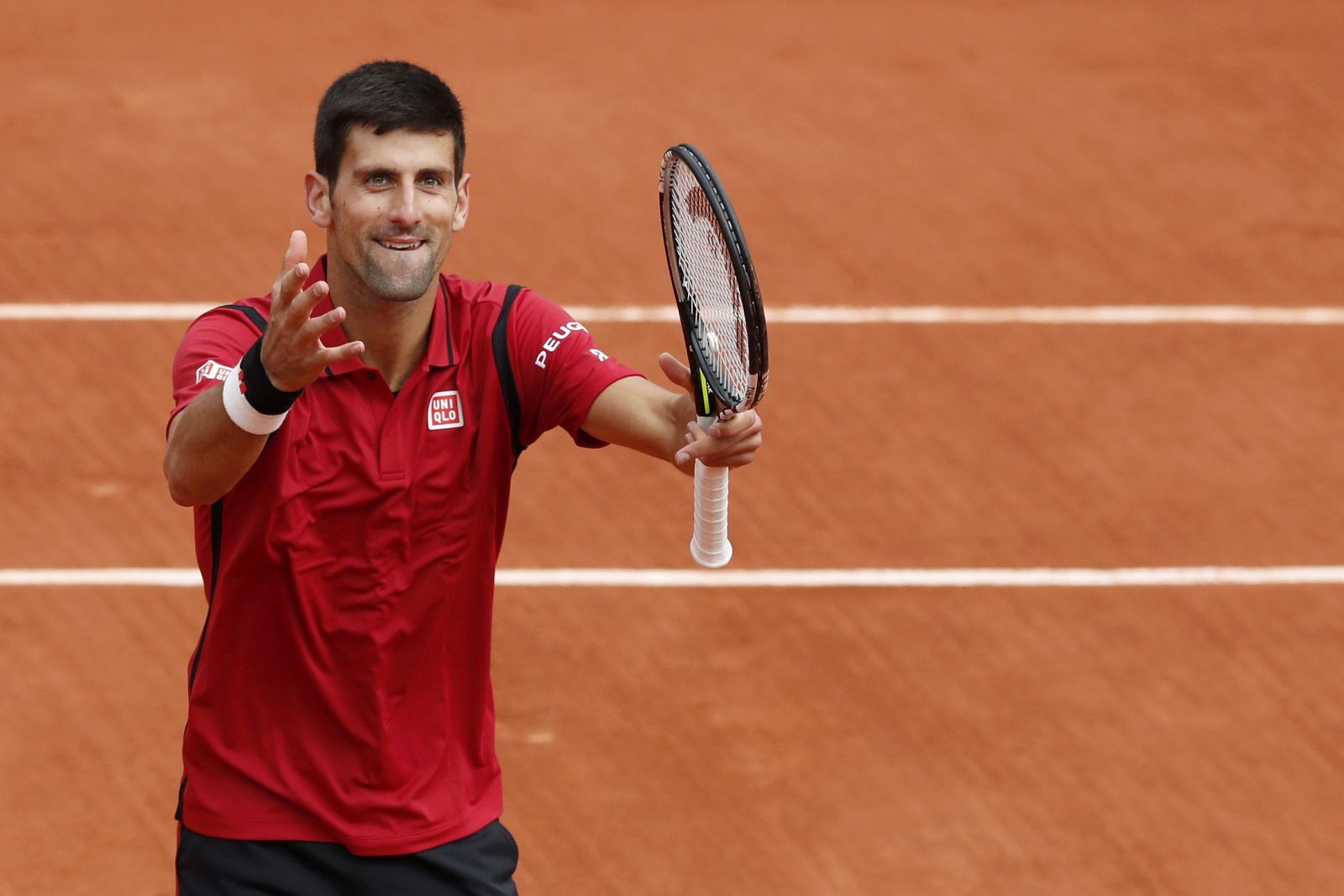 Djokovic en su debut en París ante el tenista taiwanés.