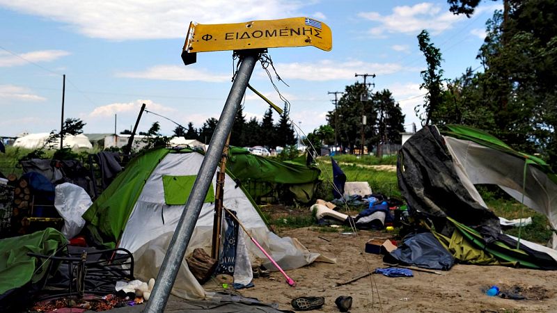 Tiendas vacías en el campo de Idomeni tras el desalojo de los inmigrantes y refugiados