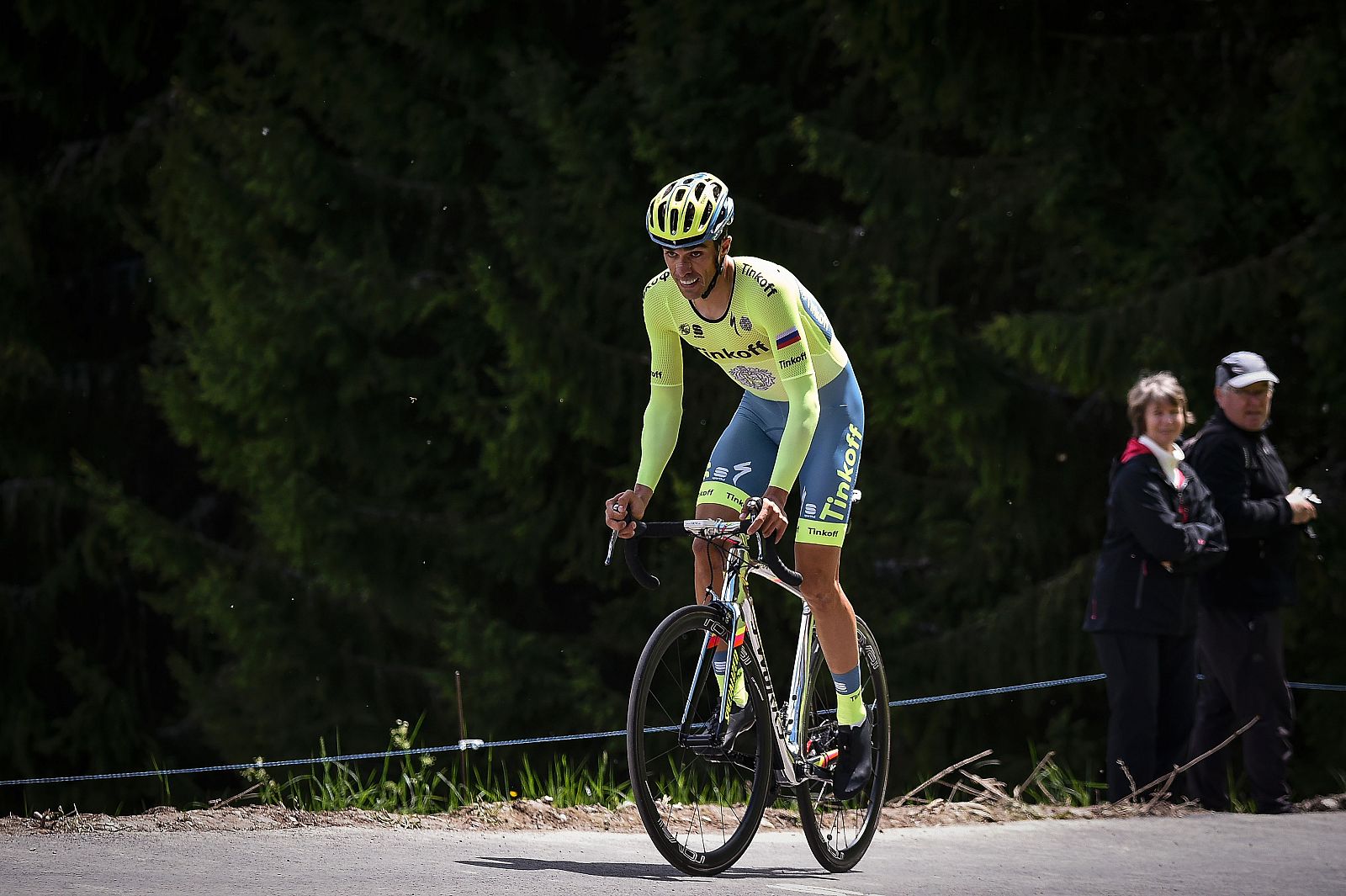 Contador durante la cronoescalada a Les Gets.