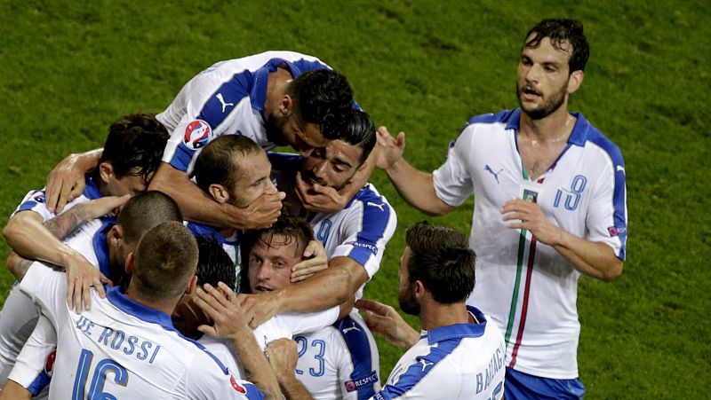 Italia vence 0-2 a Bélgica en su estreno en la Eurocopa