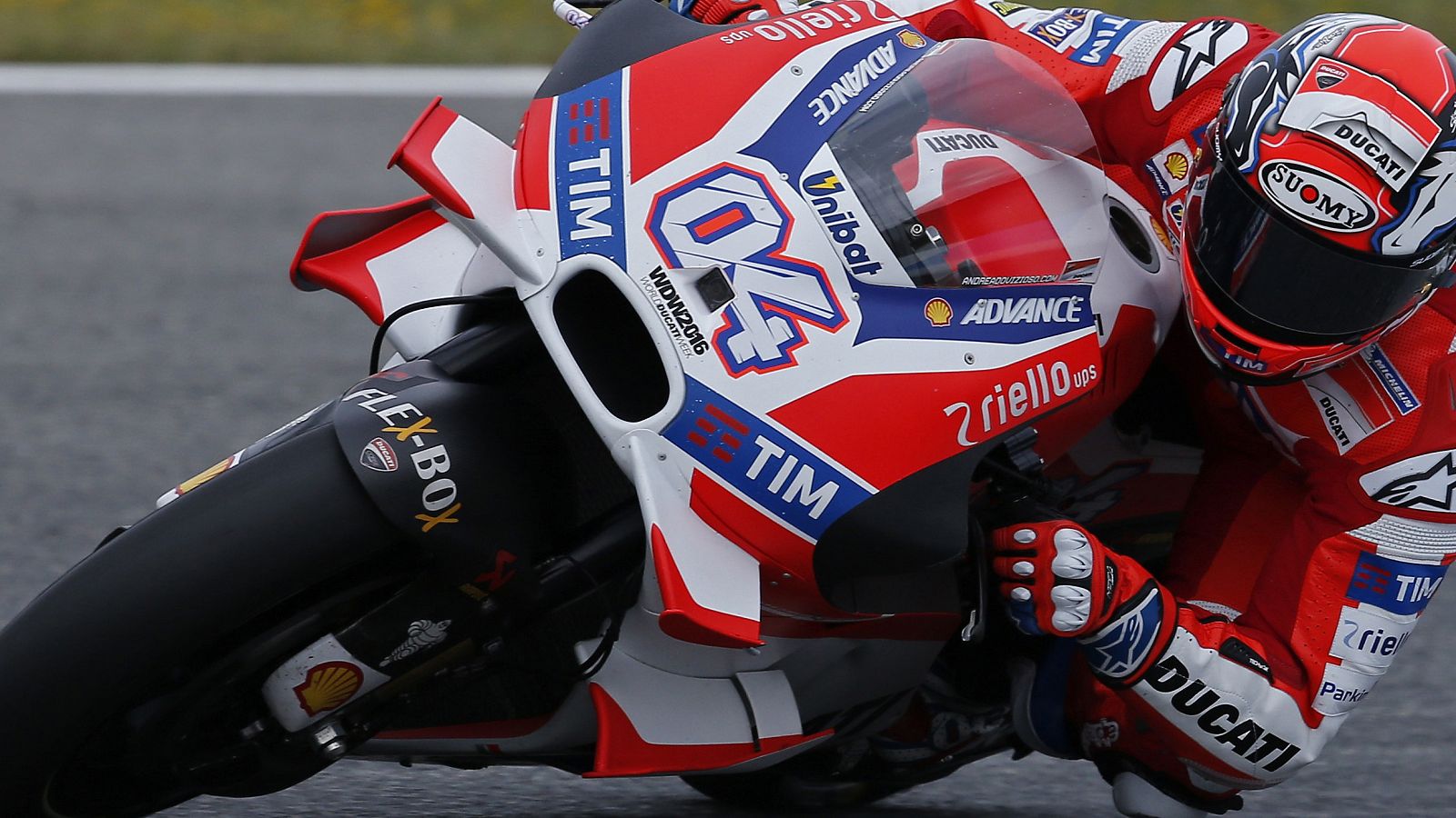 Andrea Dovizioso logra la 'pole' en Assen