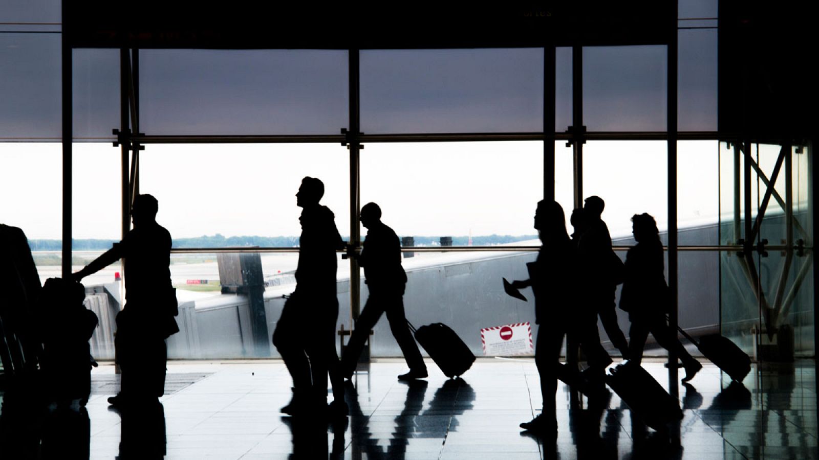 Pasajeros en el aeropuerto de Barcelona El Prat