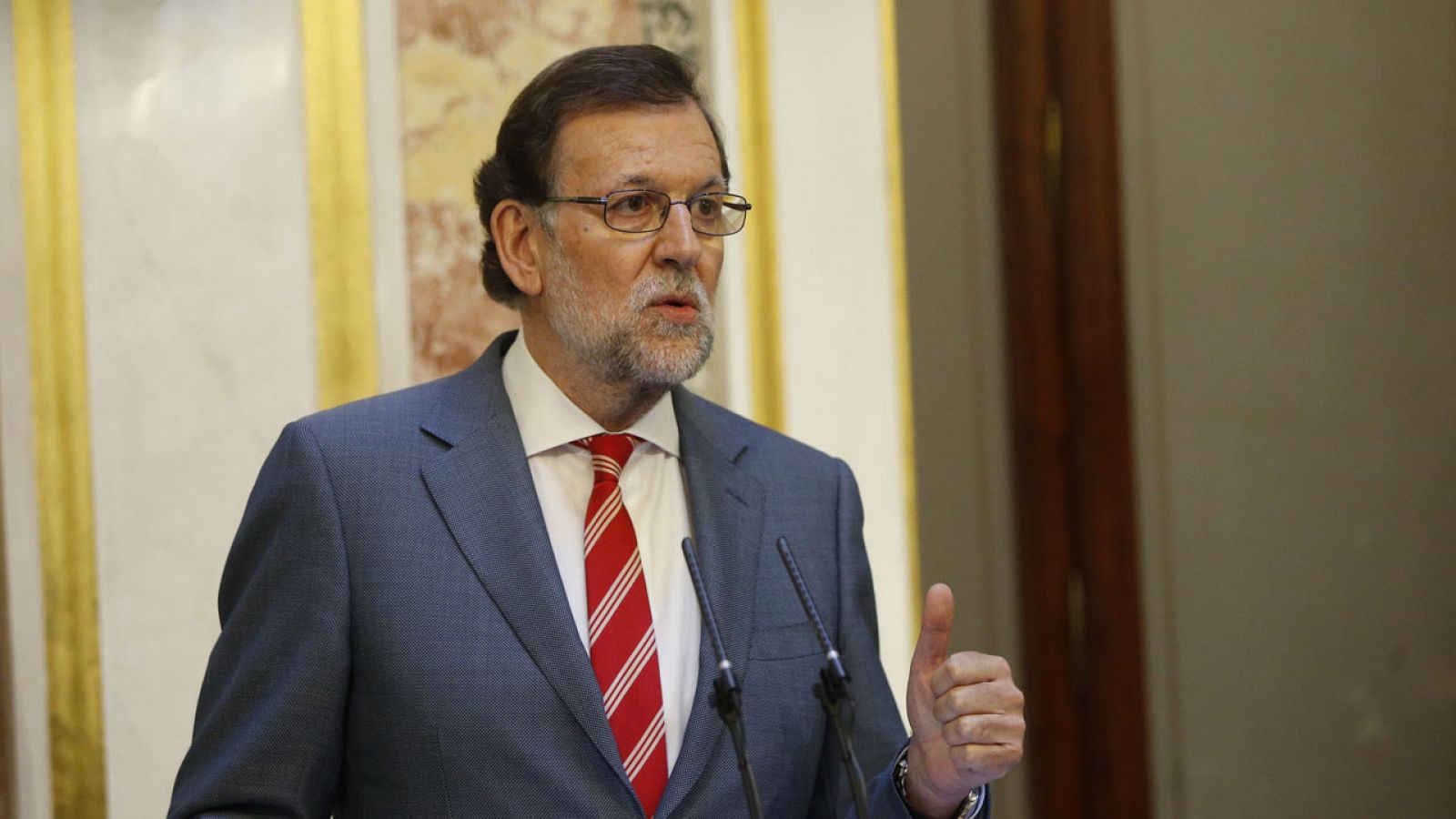 El presidente del Gobierno en funciones, Mariano Rajoy, en la rueda de prensa del Congreso