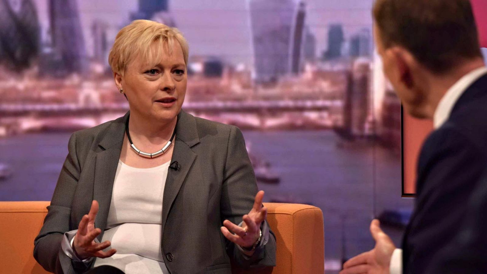 La diputada laborista, Angela Eagle, en una entrevista en la BBC