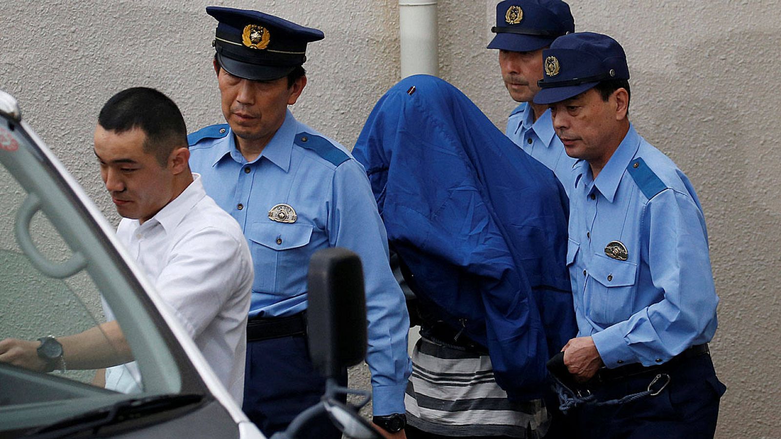  Satoshi Uematsu ha sido trasladado esta mañana desde la comisaría de Tsukui (Kanagawa) hasta la fiscalía de Yokohoma para prestar declaración.