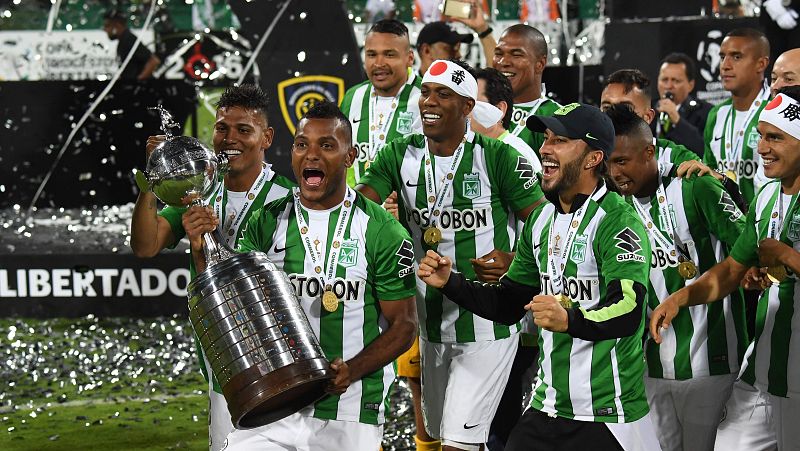 Los jugadores del Atlético Nacional celebran la Libertadores.