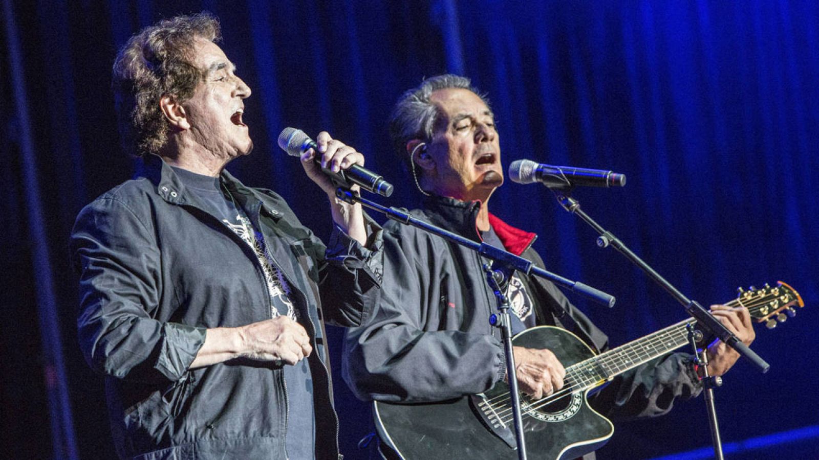 El Dúo Dinámico durante su actuación en el festival Sonorama 2016.