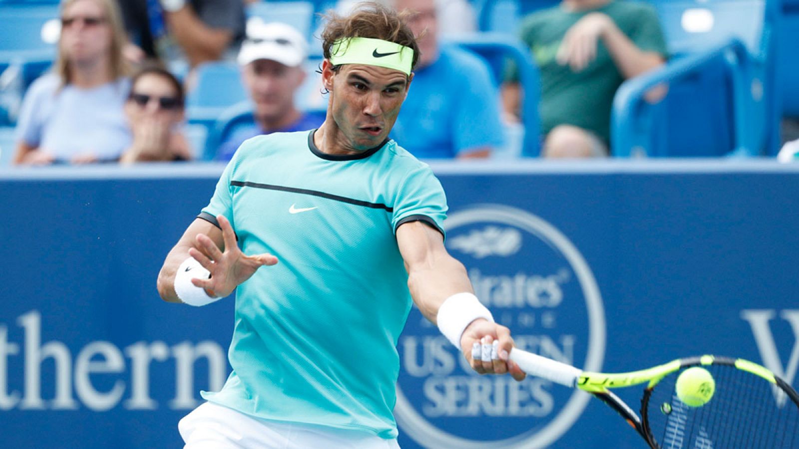 Rafa Nadal durante su partido contra Pablo Cuevas en la segunda ronda del Masters 1000 de Cincinnati.