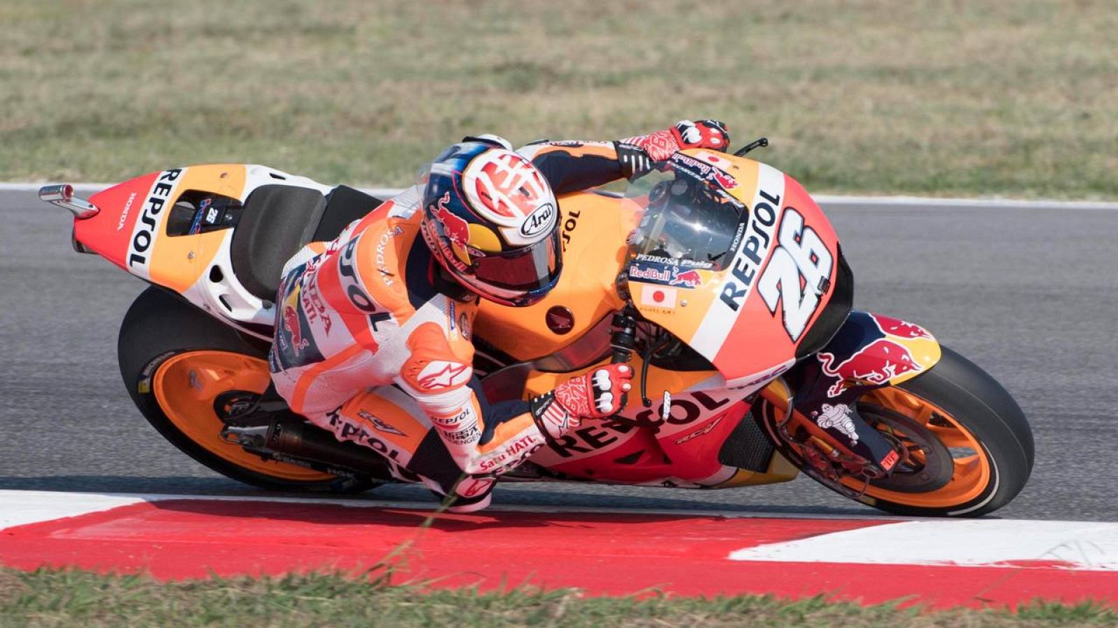 Pedrosa gana en Misano