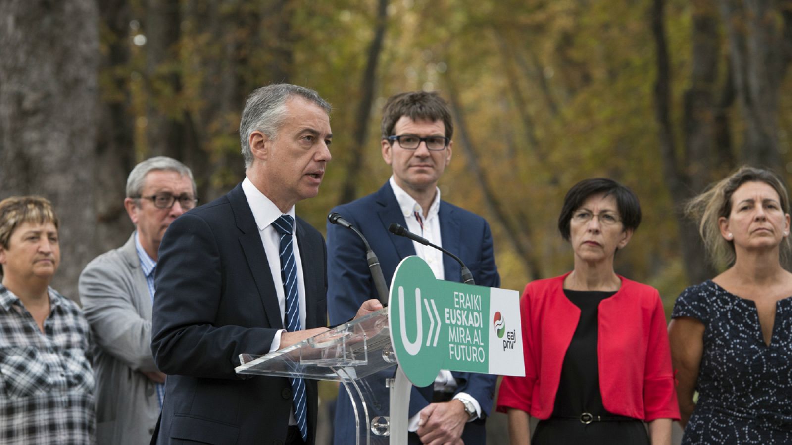 El lehendakari y candidato a la reelección por el PNV, Iñigo Urkullu, en un acto de campaña electoral