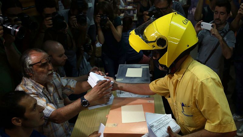 Casi 47.000 vascos solicitan el voto por correo
