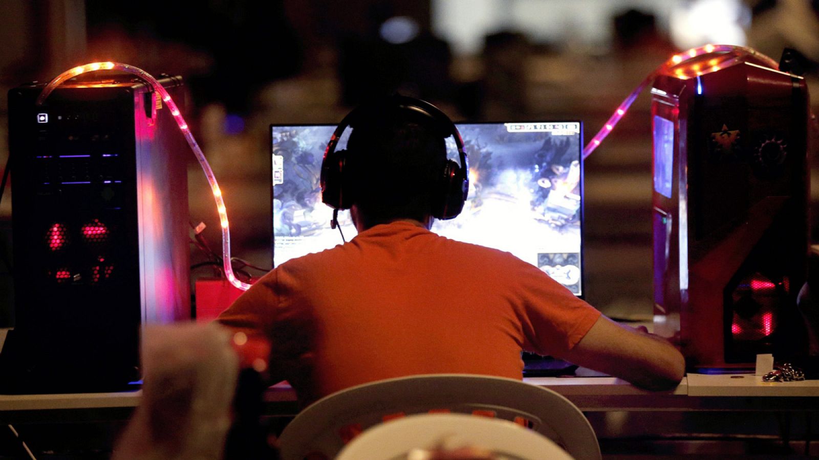 Un joven participa en Dreamhack, festival de cultura y ocio digital