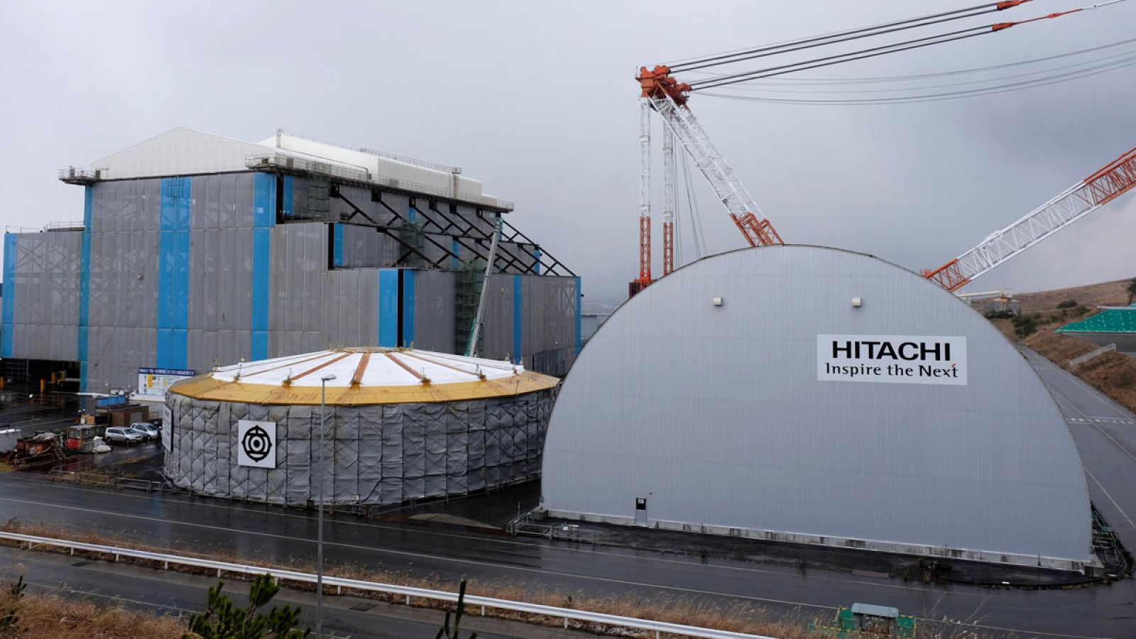 Planta nuclear de Hitachi en construcción en la ciudad japonesa de Oma