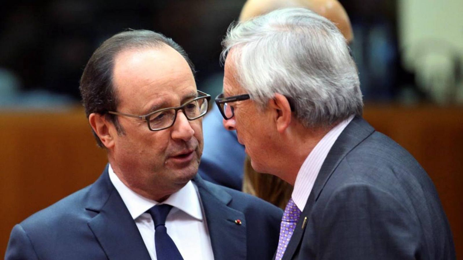 El presidente de Francia, Francois Hollande, y el de la Comisión Europa, Jean-Claude Juncker