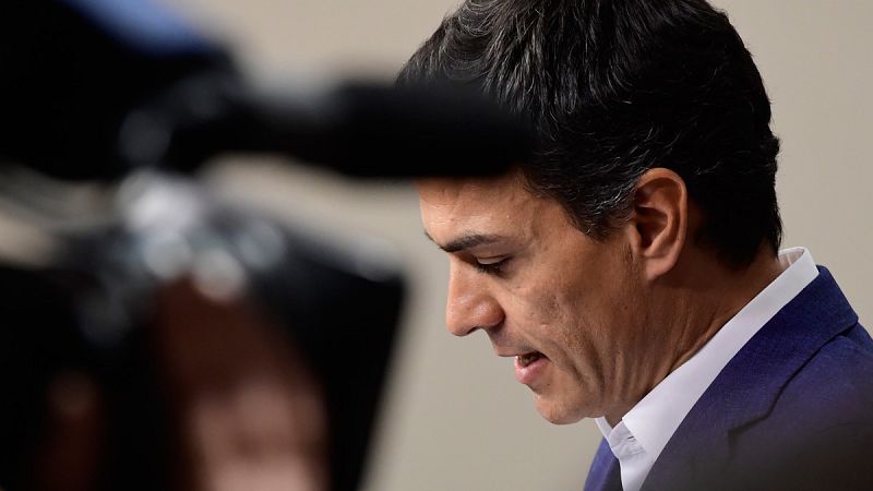 El exsecretario general del PSOE Pedro Sánchez renunció a su acta de diputado