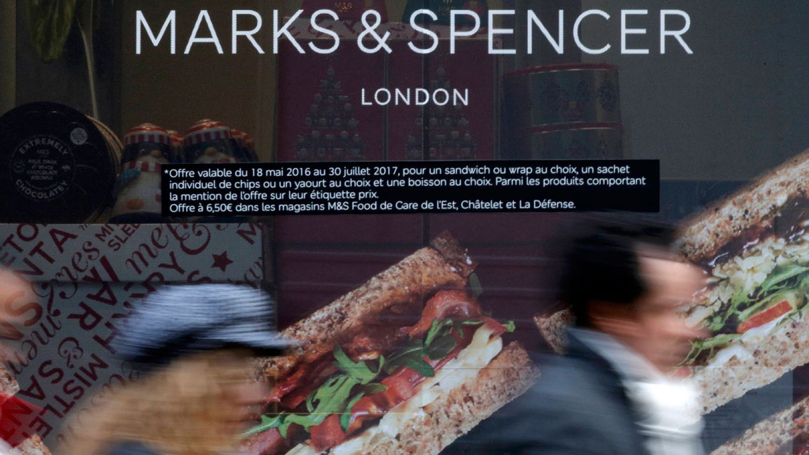 Una tienda de Marks&Spencer en París