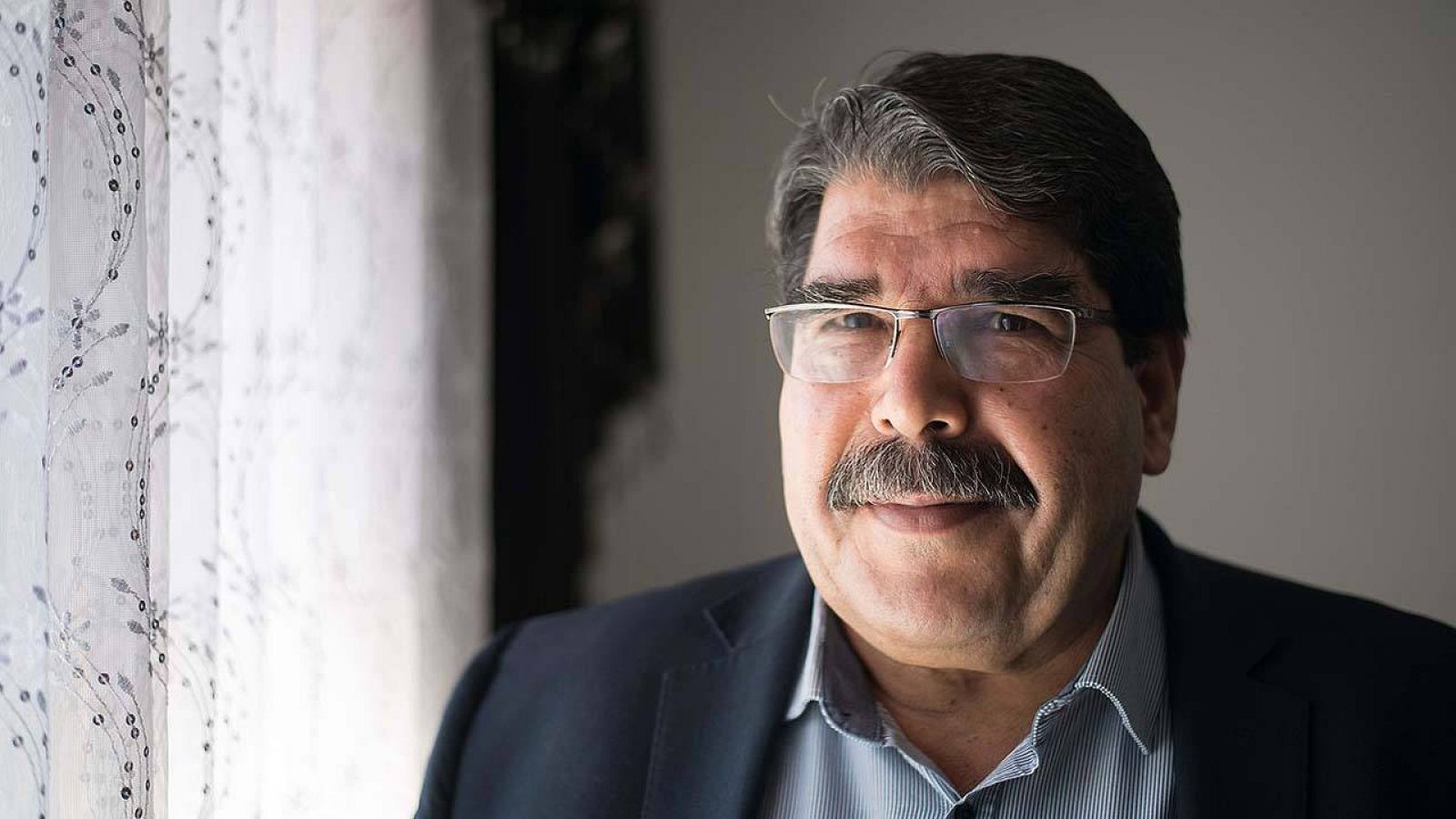 Imagen de archivo (diciembre 2013) de Salih Muslim, copresidente del Partido de la Unión Democrática (PYD, kurdos de Siria). AFP PHOTO / BERTRAND LANGLOIS