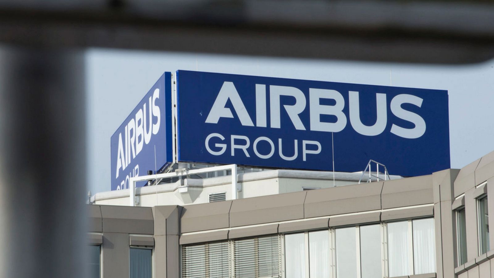 Fotografía de archivo de un edificio de Airbus en Baviera, Alemania