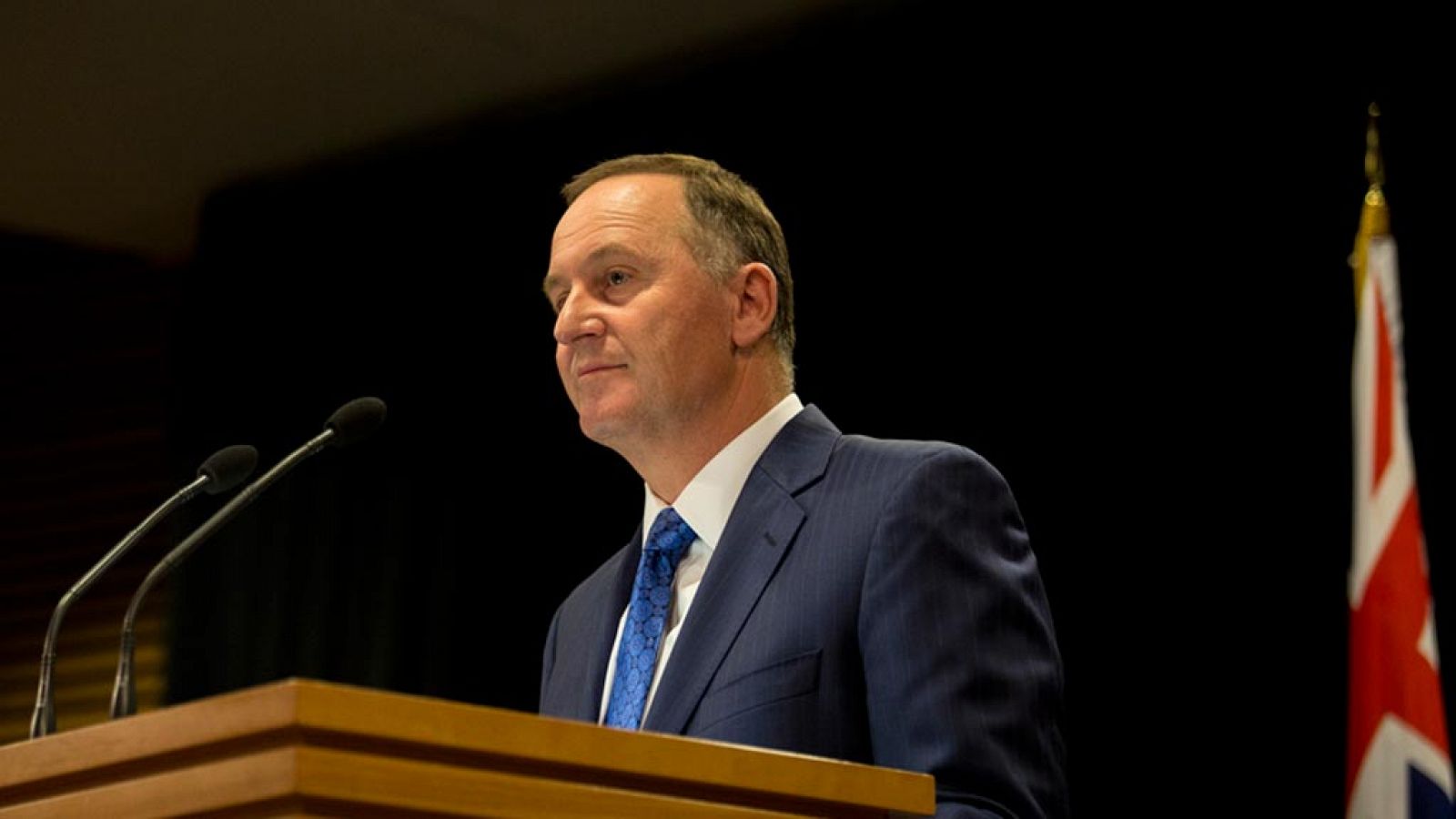 El primer ministro de Nueva Zelanda, John Key, durante la rueda de prensa en la que ha anunciado su dimisión