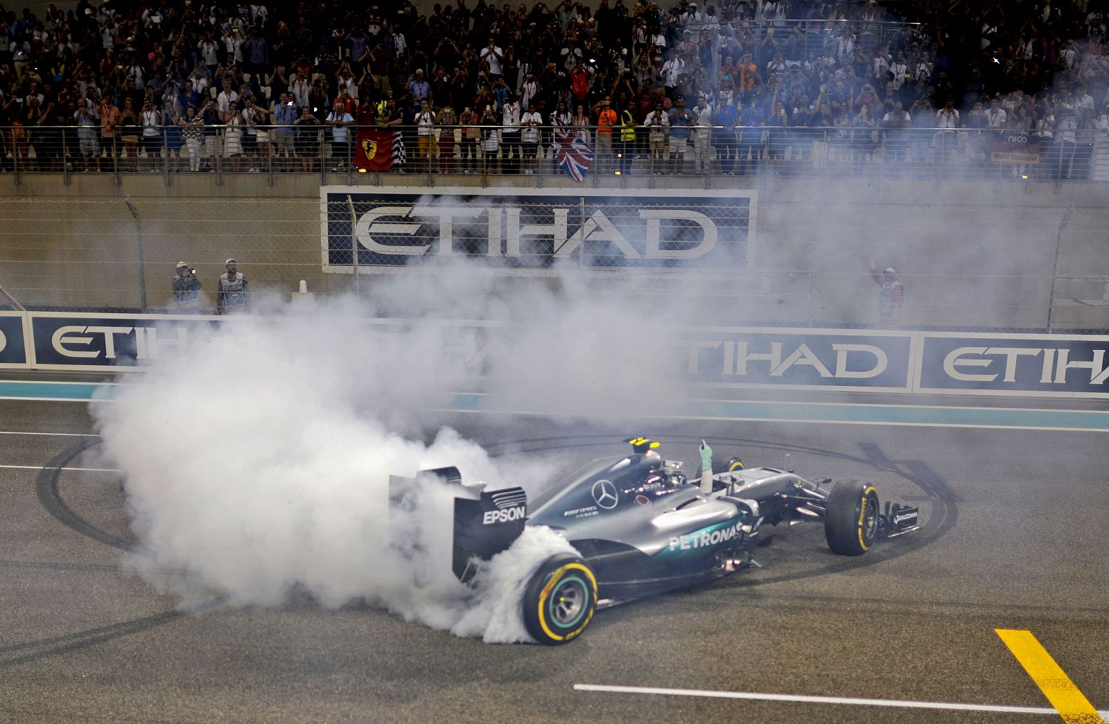 Rosberg anunció tras ganar el Mundial que dejaba la Fórmula 1.