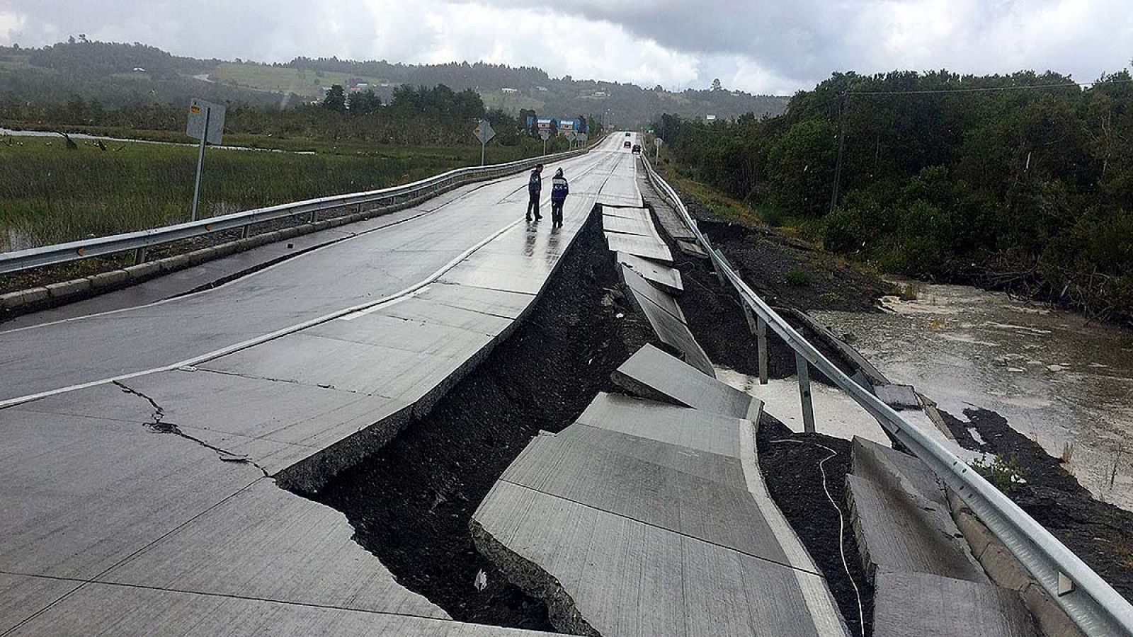 Chile levanta la alerta de tsunami tras un terremoto de magnitud 7,6