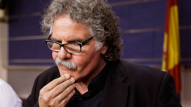 Fotografía de archivo del portavoz de ERC, Joan Tardá, en una rueda de prensa tras una reunión con Rajoy