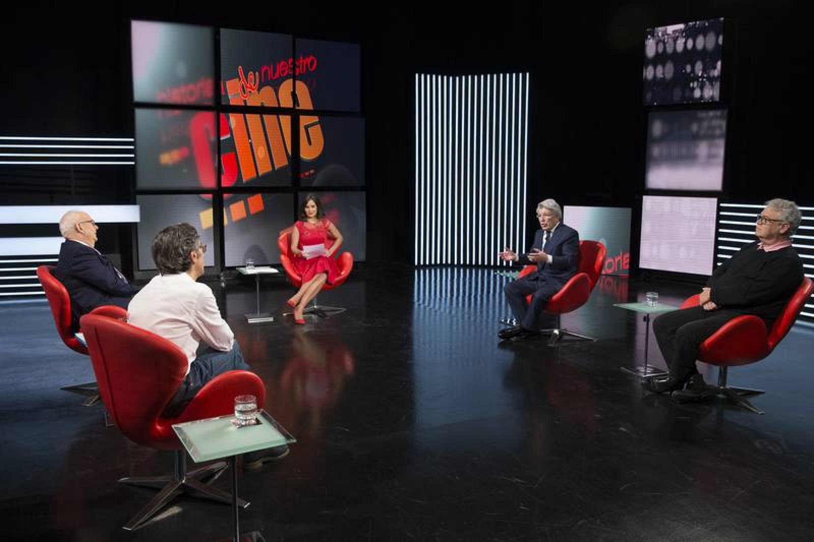 Enrique Cerezo, Ramón Colom y José Luis García Berlanga en el coloquio junto a Elena S. Sánchez