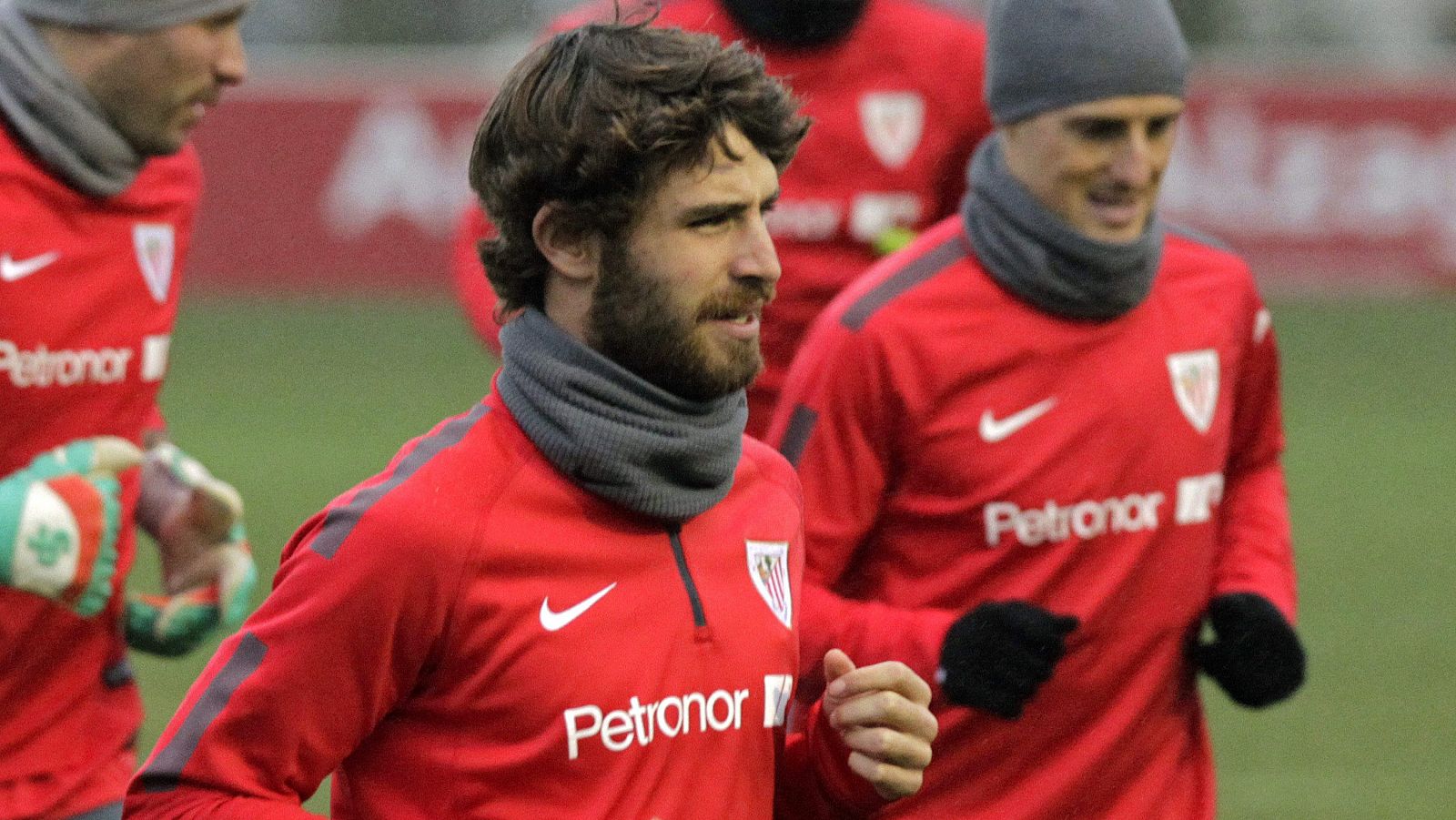 El Athletic confirma la "evolución positiva" de Yeray Álvarez