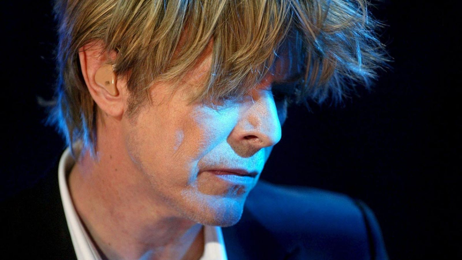 Imagen de archivo de David Bowie en Montreux Jazz Festival, en Montreux, Suiza, en 2002