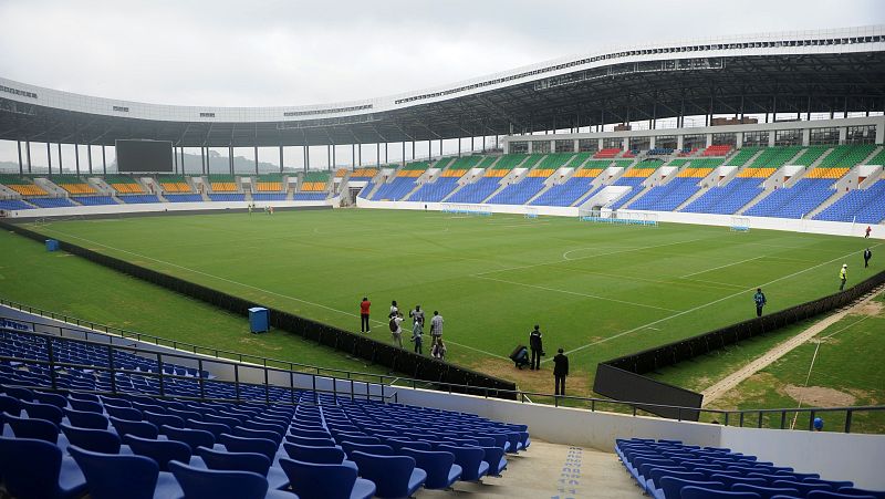 El estadio d'Oyem, listo para el comienzo de la Copa de África en Gabón.