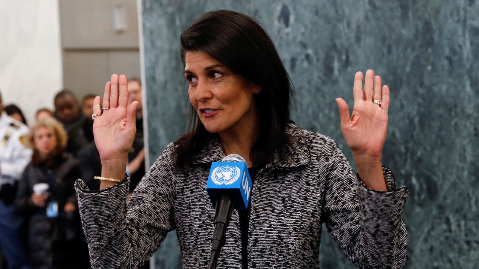 Nikki Haley, embajadora de EE.UU. ante la ONU, anuncia la posición del Gobierno de Trump