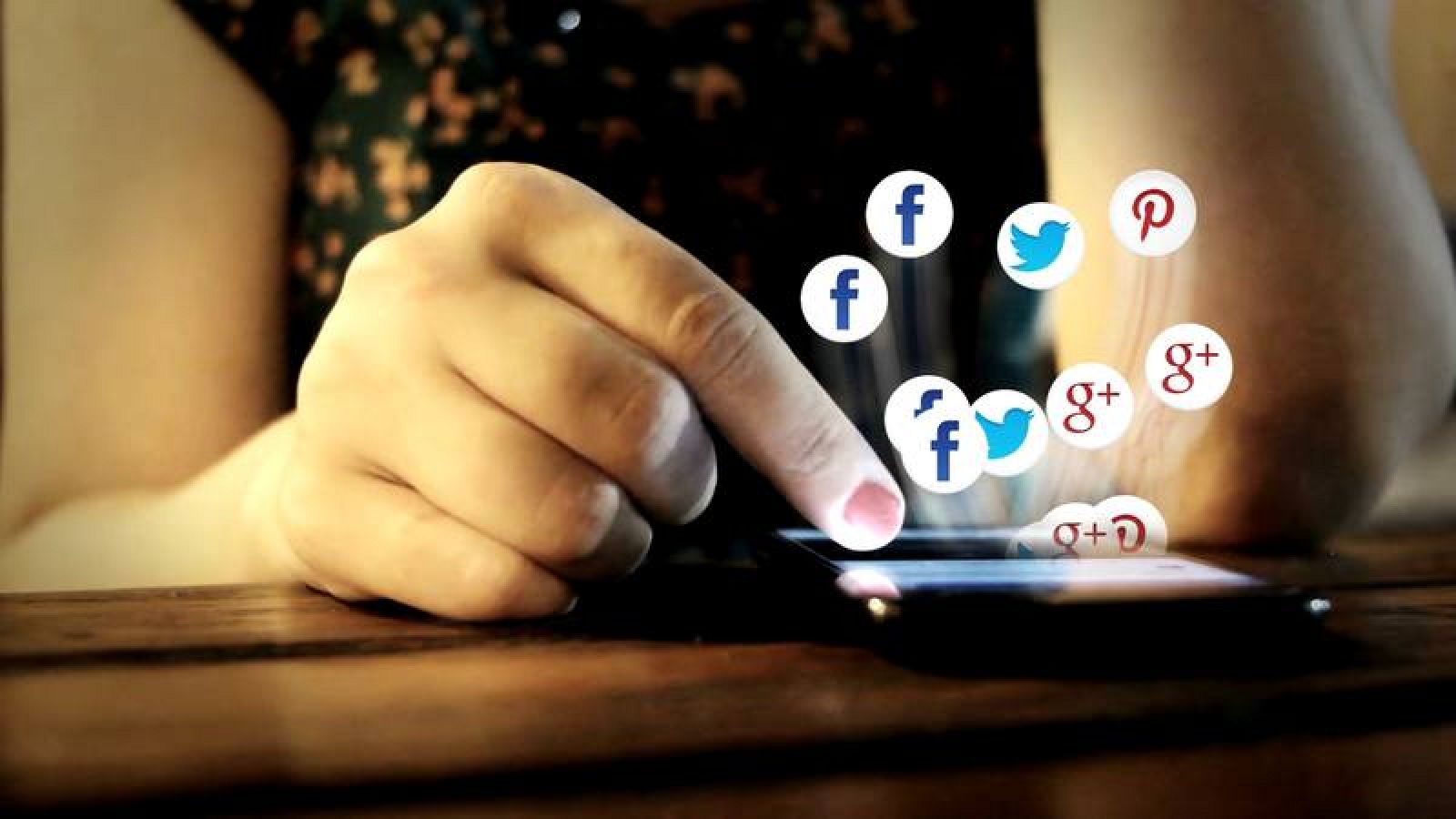  Los algoritmos de inteligencia artificial aprenden de nuestras interacciones
