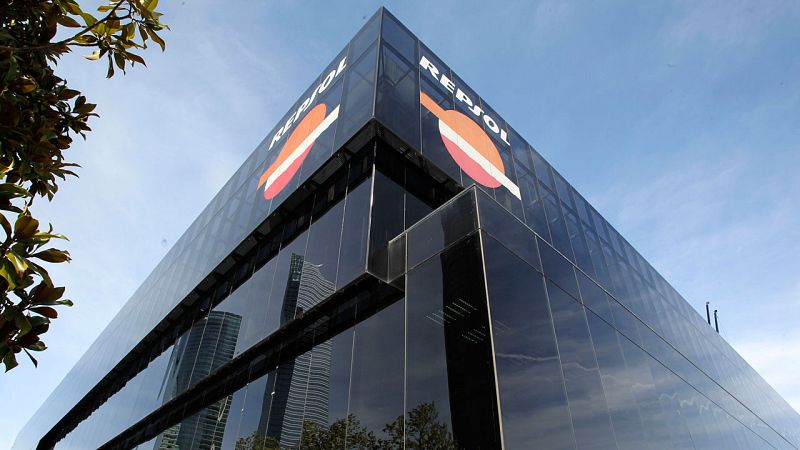 Imagen de archivo de la sede de Repsol en el paseo de la Castellana de Madrid