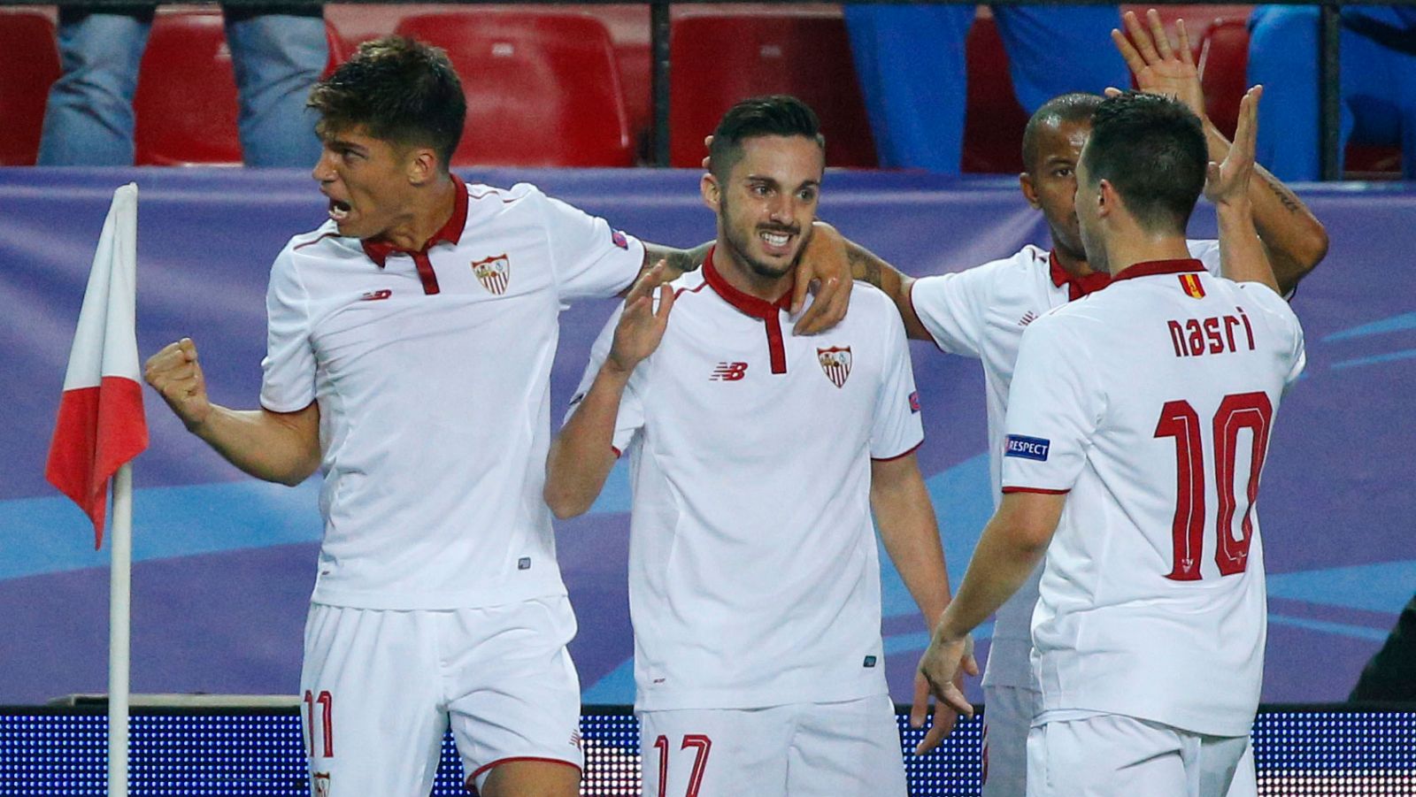 Sarabia celebra el gol ante el Leicester