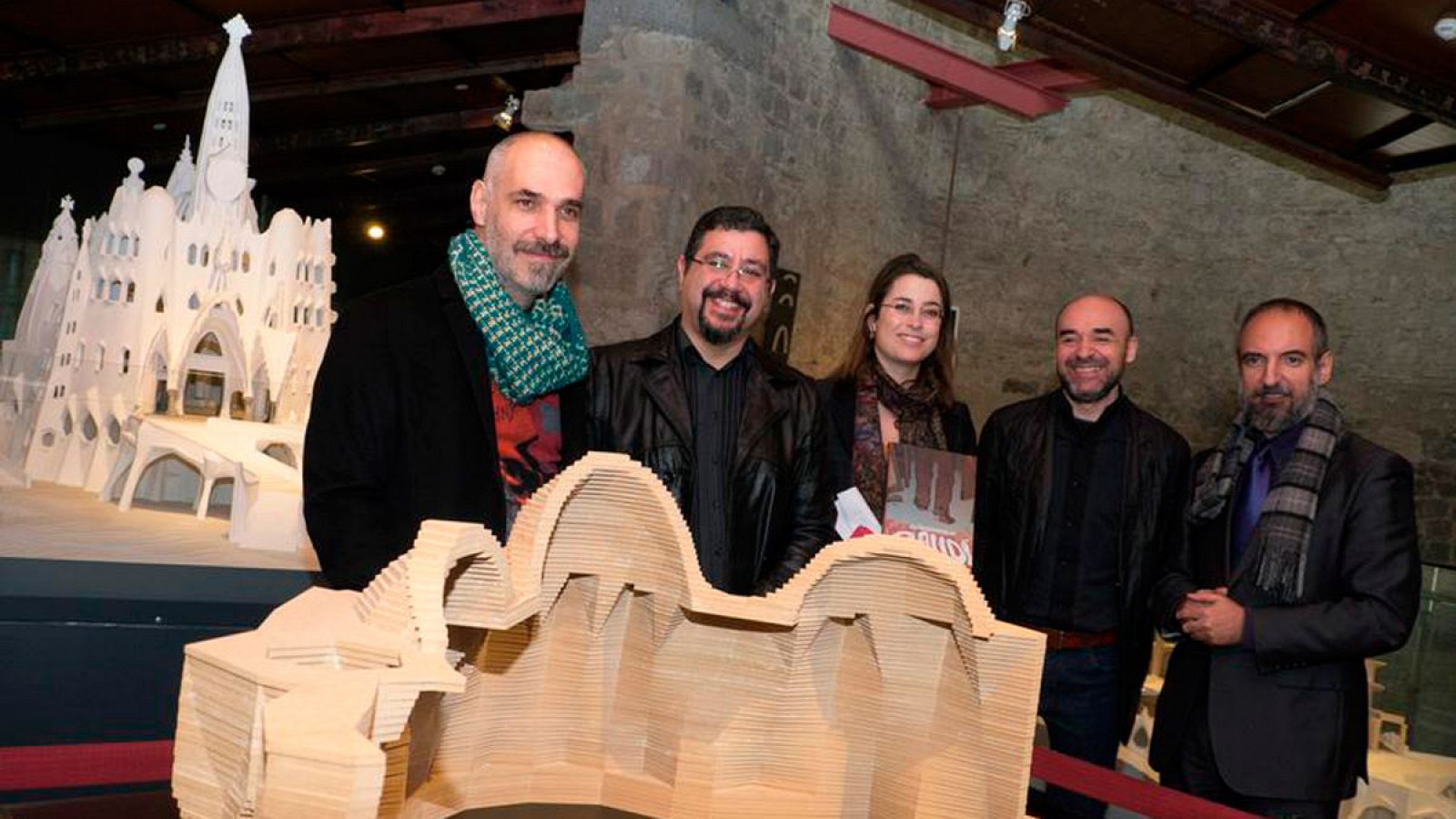 Presentación de la exposición 'Gaudí entre viñetas'