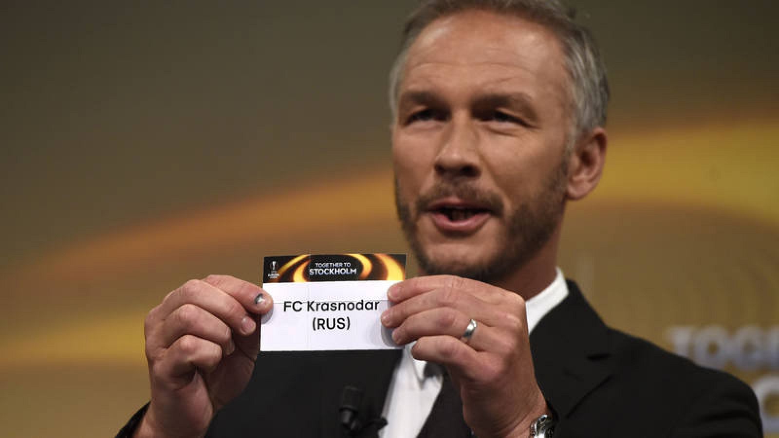 El exfutbolista Patrik Andersson desvela el rival del Celta en el sorteo de la Europa League.