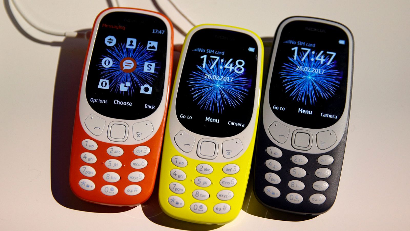 Más delgado que su antecesor, el Nokia 3310 mantiene la esencia del diseño original.