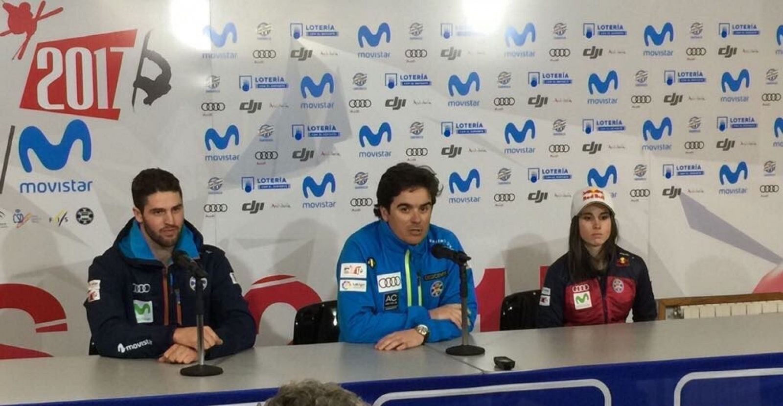 Lucas Eguibar, Olmo Hernán y QUeralt Castellet, en la rueda de prensa