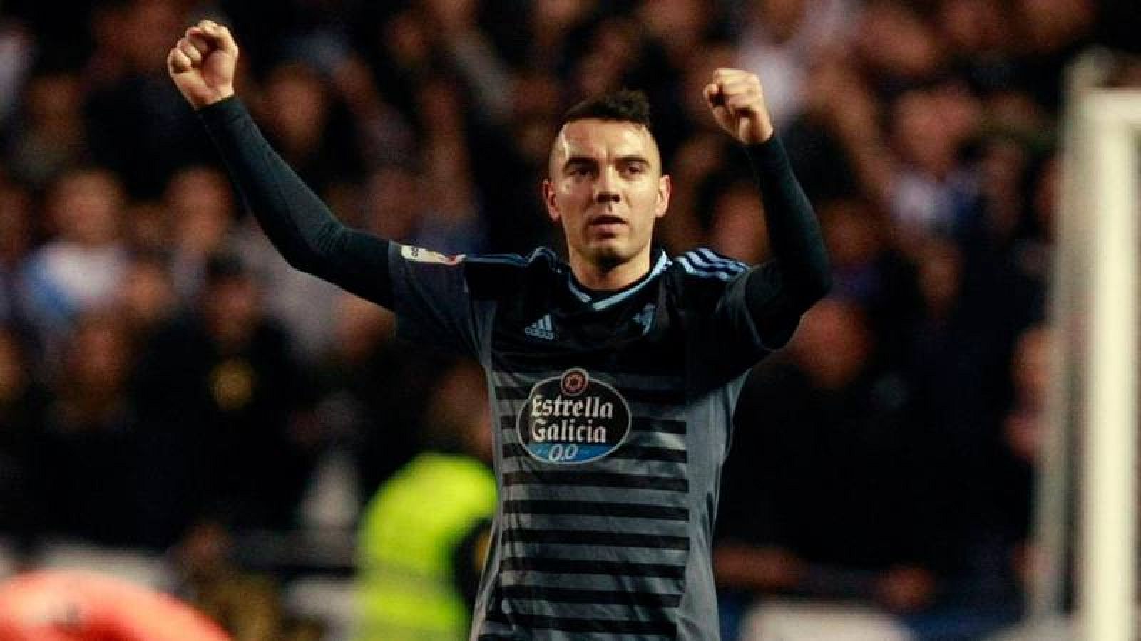 Iago Aspas ante el deportivo